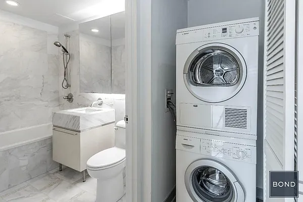 Sold by Bond New York | media 3