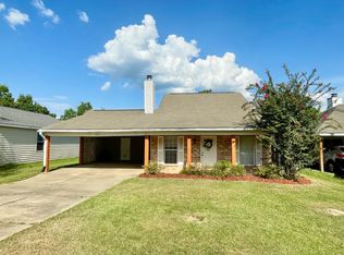 242 Village Cv, Pearl, MS 39208