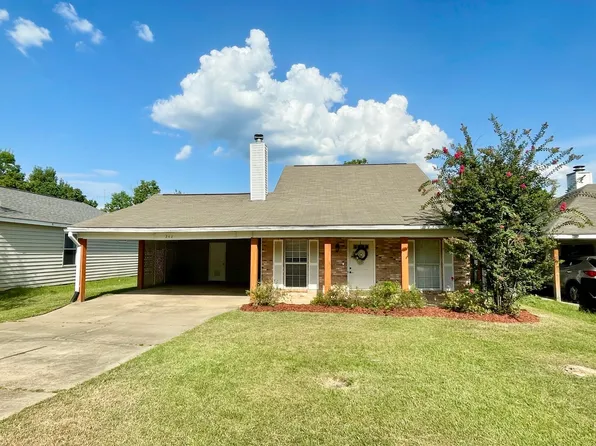 242 Village Cv, Pearl, MS 39208