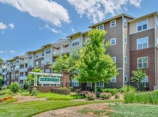 1000 E Woodlawn Rd APT 304, Charlotte, NC 28209