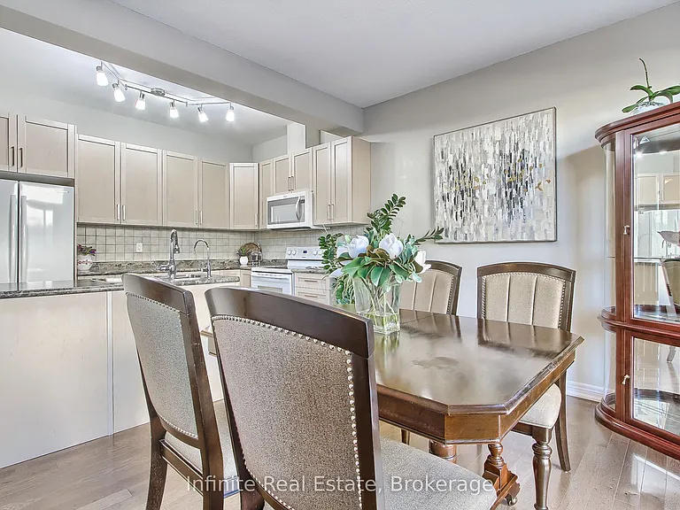 380 Lake St #11 — Photo 14