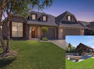2016 E 132nd Pl S, Bixby, OK 74008