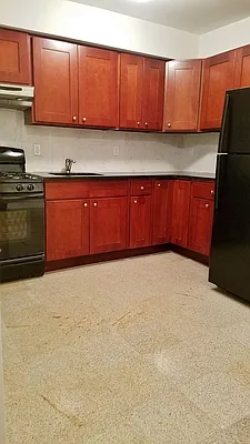 Rented by Azure Realty NY LLC | media 4