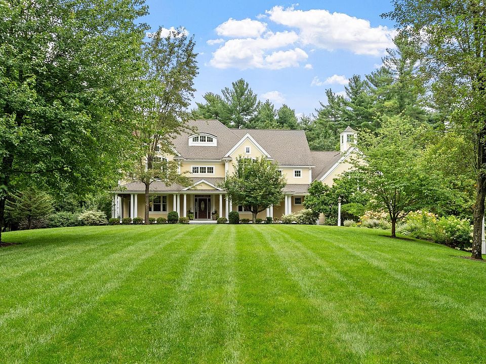1st image of 47 Hart Farm Rd
