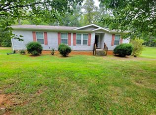 119 Foxfire Rd, Wirtz, VA 24184