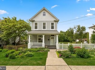 13 Maple Ave, Baltimore, MD 21206