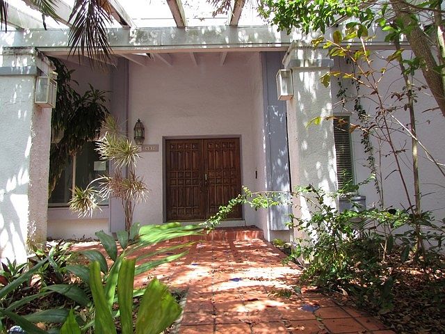 1st image of 16030 SW 82nd Ave