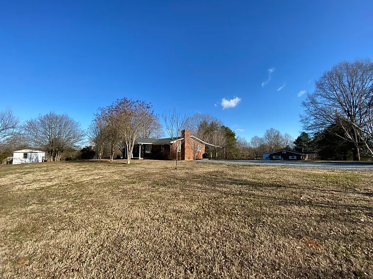 203 Ratchford Farm Rd — Photo 28