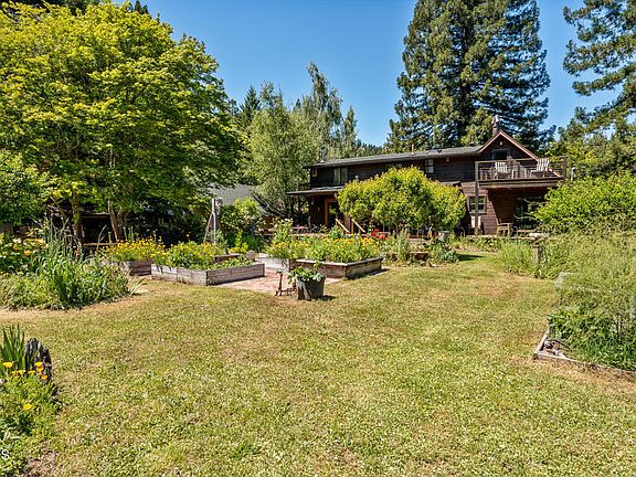3rd image of 31501 Comptche Ukiah Rd