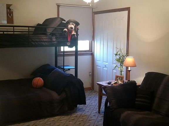 2nd image of 2576 E Main St #B