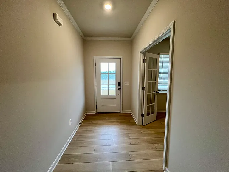 314 Hamptons Cove Rd — Photo 3