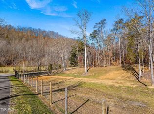 1290 Butcher Valley Rd, Rogersville, TN 37857