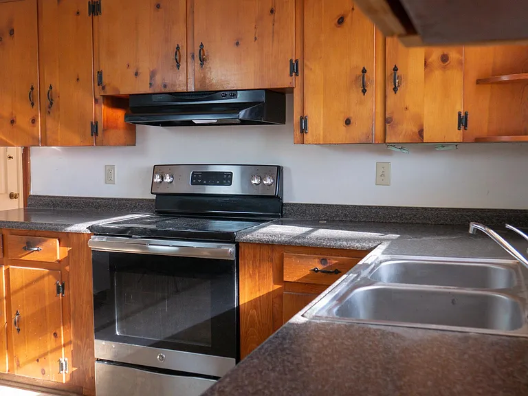2960 Trents Ferry Rd — Photo 3