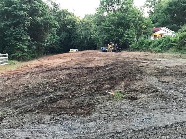 2nd image of 110 Old Hanks Rd