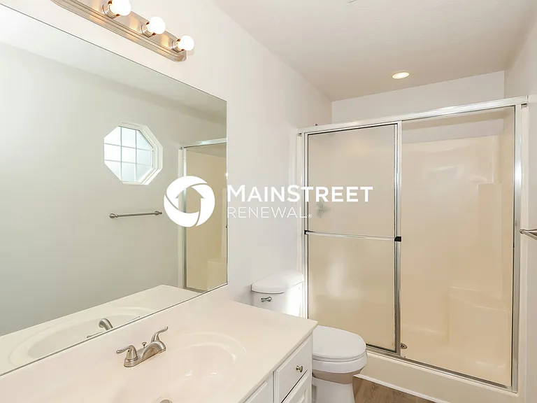 Main Bathroom