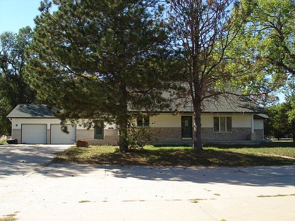 2nd image of 4319 W Capital Ave