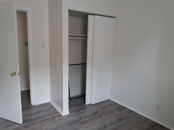 3rd image of 4221-4223 E Kennerly Ave #4221
