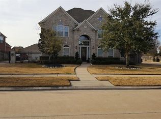11327 Dawnheath Dr, Cypress, TX 77433