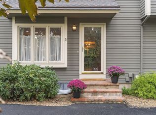 19 Deer Path APT 5, Maynard, MA 01754