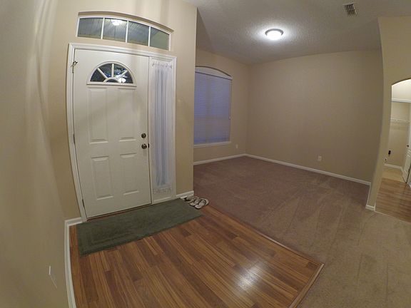 3rd image of 8925 Canopy Oaks Dr