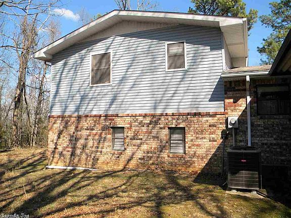 3rd image of 307 Dogwood Dr