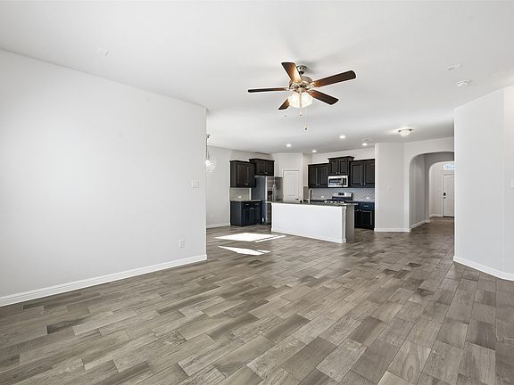 4th image of 4409 Chicory Ct