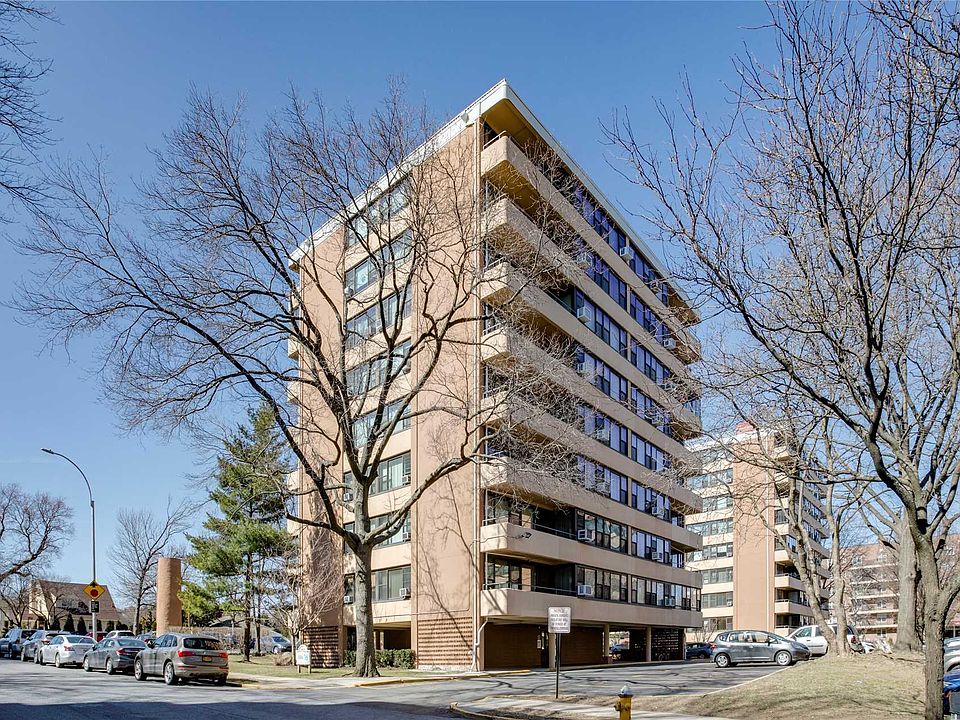1st image of 16211 9th Ave APT 9D