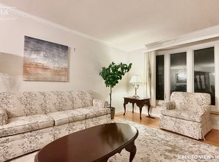 84 Shaughnessy Blvd #1, Toronto, ON M2J1J4