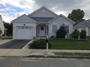 12 Stroud Ct, Toms River, NJ