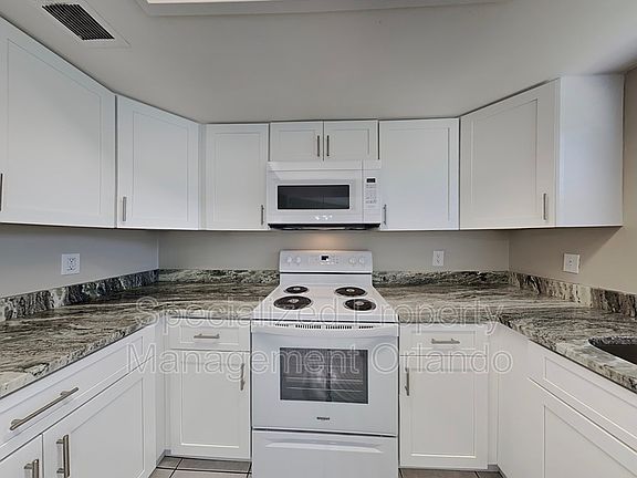 4th image of 11309 Darlington Dr