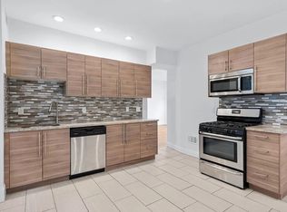 8 Roach St #1, Dorchester, MA 02125