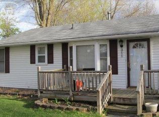 311 Ferry St, Corunna, MI