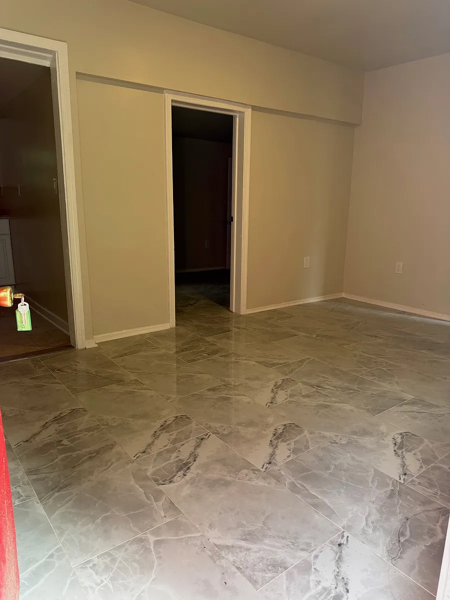 Living Room - 2216 16th St SE #B