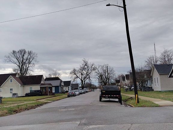 4th image of 801 Blish St