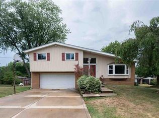 2953 Sunset Cir, Export, PA 15632