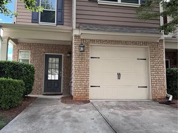 2670 Maple Leaf Ter, Cumming, GA 30041