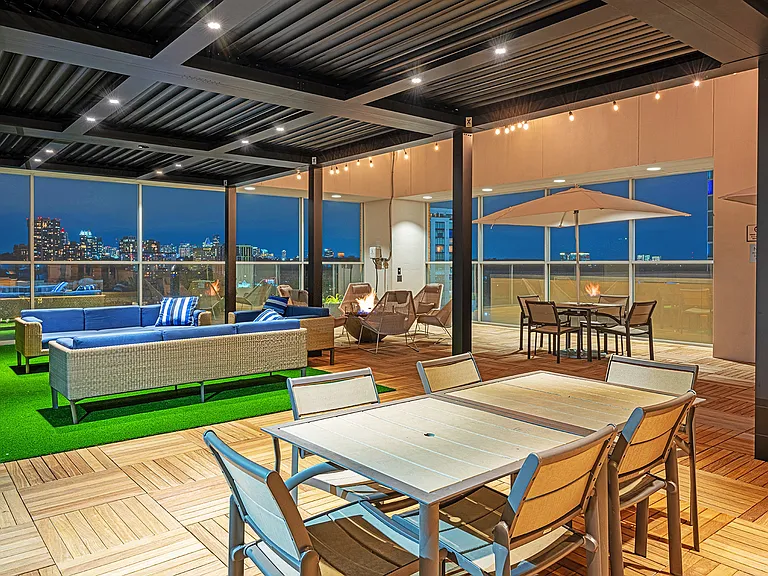 Venue Brookwood Apartments — Photo 37