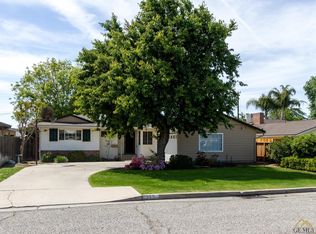 355 Pine St, Shafter, CA 93263