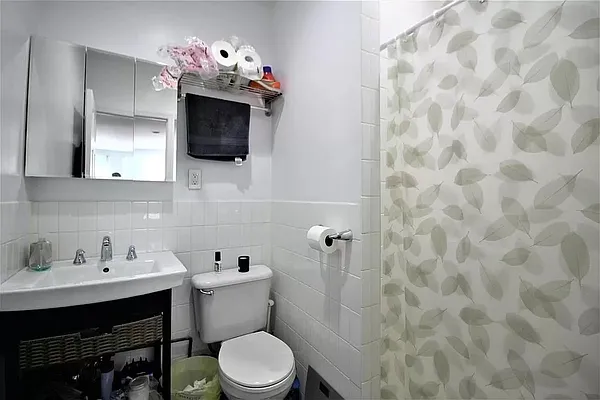Rented by Compass | media 1