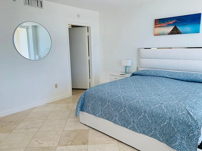3400 SW 27th Ave #1001 — Photo 34