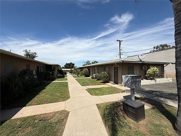 2nd image of 12784 California St