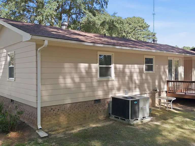 516 Keith St — Photo 4
