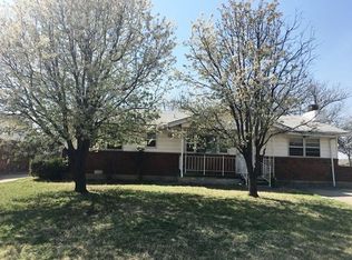 707 SE Sullivan Dr, Lawton, OK 73501