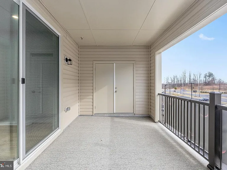 2546 Neabsco Common Pl — Photo 24