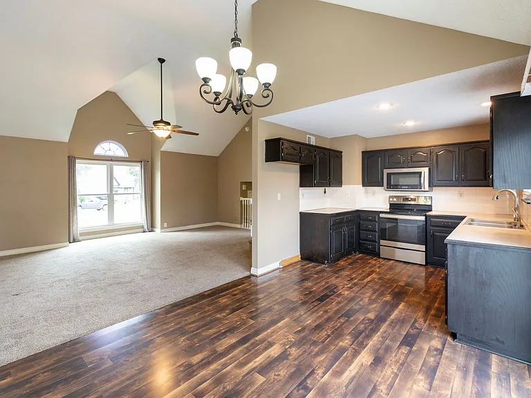 16131 S Matt Ct — Photo 9