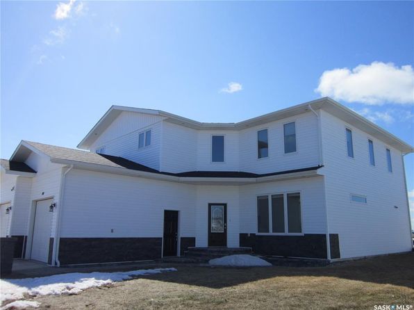 589 Nicholson DRIVE, Carrot River, SK S0E 0L0