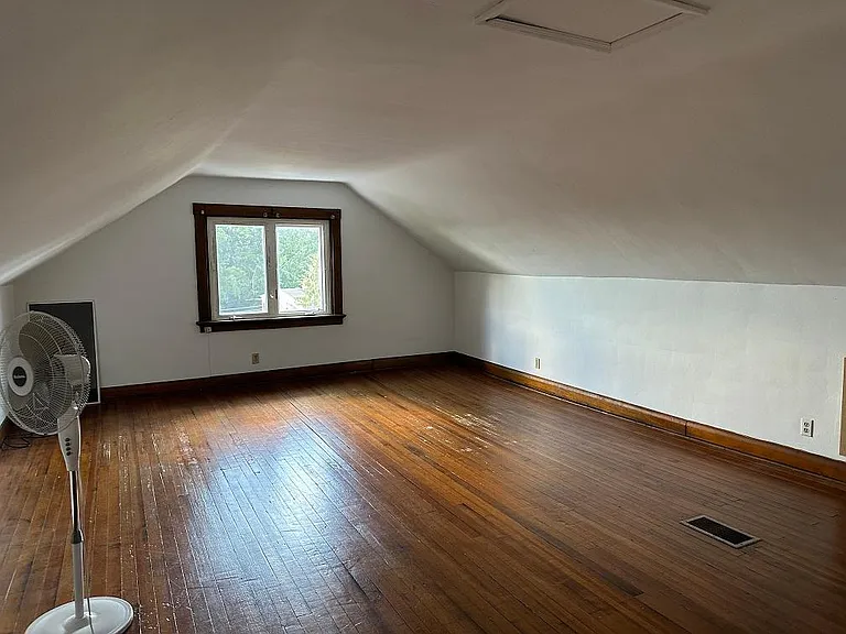 2322 Muriel Ct #2 — Photo 16