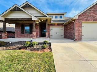 532 Texoma Dr, Edmond, OK 73025