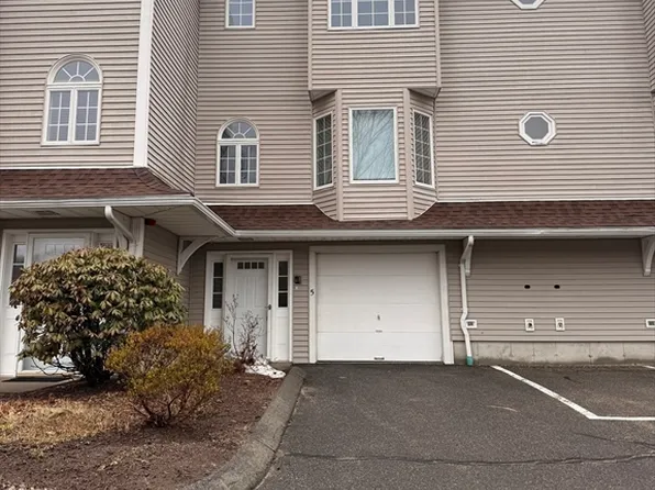 18 Palmer Rd Unit 5, Monson, MA 01057