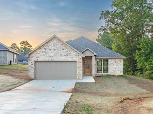 102 Lovemore Dr, Ruston, LA 71270